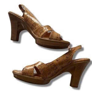 88 Sofft Portia Platform Sandals Womens 8M Natural Laminated Cork Criss Cross